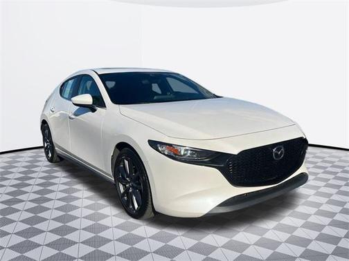 2023 Mazda Mazda3 FWD w/Preferred Package