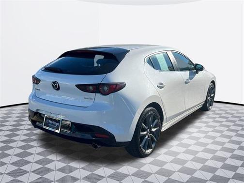 2023 Mazda Mazda3 FWD w/Preferred Package