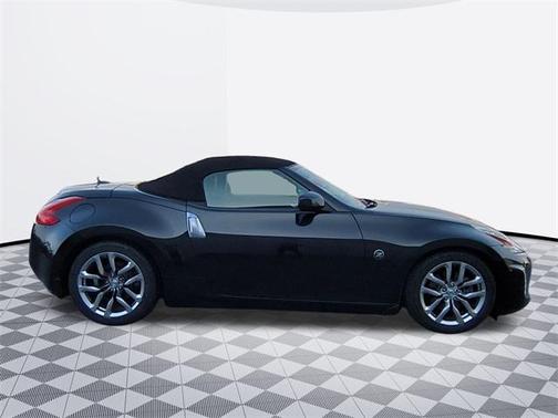 2014 Nissan 370Z Touring