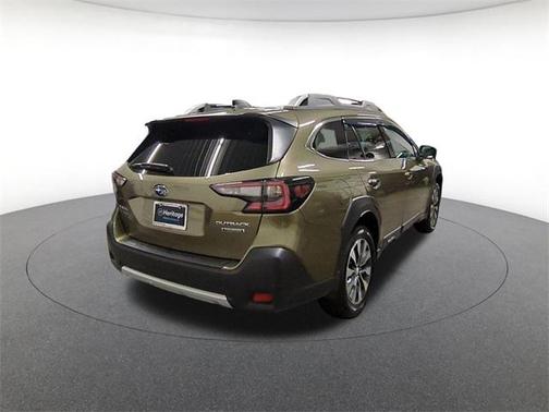 2023 Subaru Outback Touring