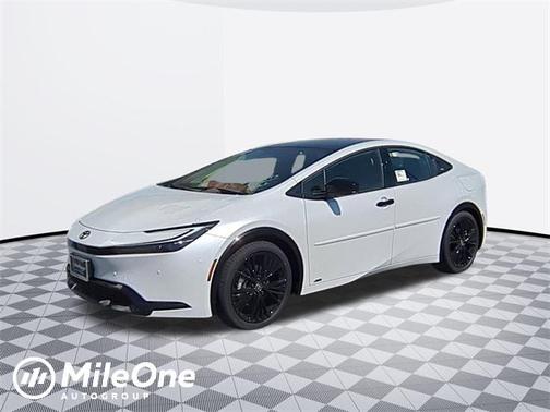 2025 Toyota Prius L