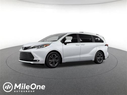2026 Toyota Sienna Platinum