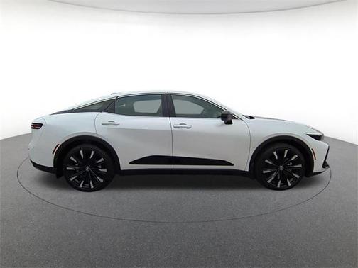 2026 Toyota Crown Platinum