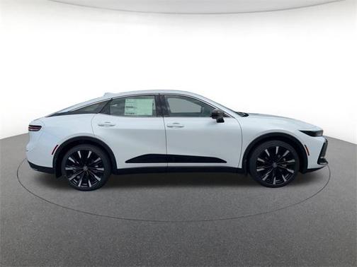 2026 Toyota Crown Platinum