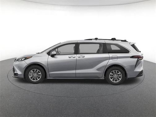 2025 Toyota Sienna XLE 7 Passenger