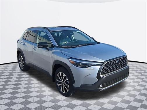 2025 Toyota Corolla Cross XLE