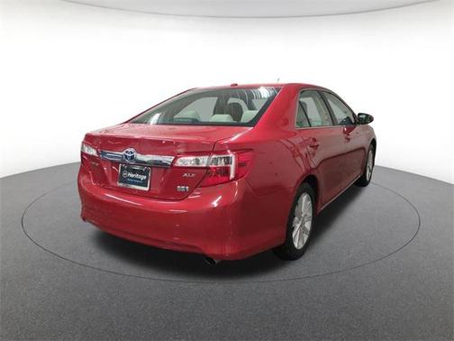 2014 Toyota Camry Hybrid XLE