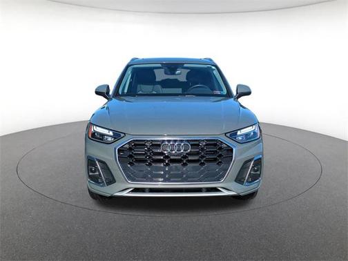 2024 Audi Q5 45 S line Premium Plus