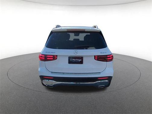 2025 Mercedes-Benz GLB 250 4MATIC