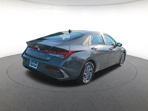Ecotronic Gray 2025 Hyundai ELANTRA HEV Blue