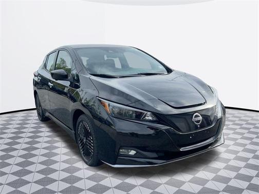 2023 Nissan Leaf SV PLUS 60 kWh
