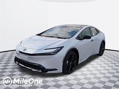2025 Toyota Prius L