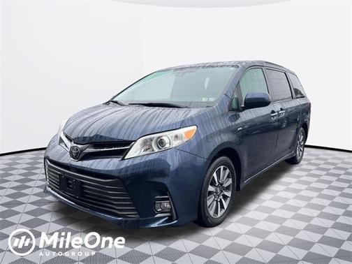 2020 Toyota Sienna XLE Premium