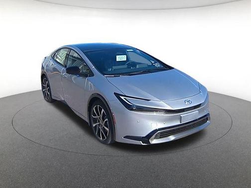 Cutting Edge 2026 Toyota Prius Plug-In Hybrid XSE Premium