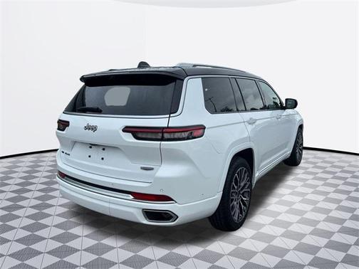 2023 Jeep Grand Cherokee L Summit Reserve