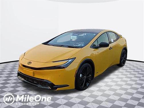 2025 Toyota Prius L