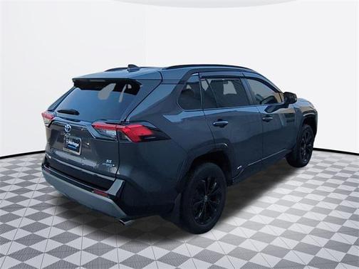 2024 Toyota RAV4 Hybrid SE