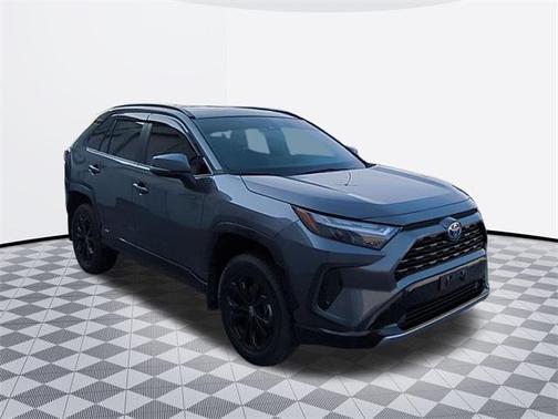 2024 Toyota RAV4 Hybrid SE