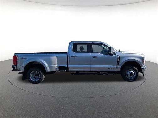 2024 Ford F-350 XLT