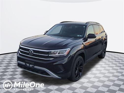 2022 Volkswagen Atlas 3.6L SE w/Technology