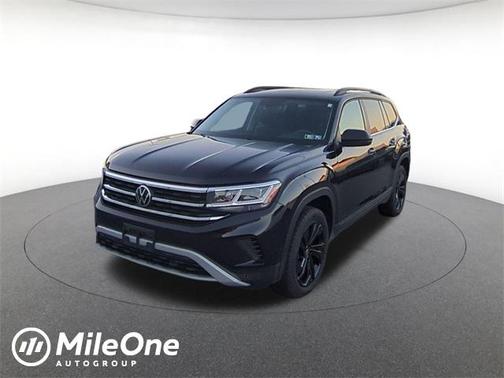2022 Volkswagen Atlas 3.6L SE w/Technology