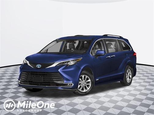 2025 Toyota Sienna XLE 7 Passenger