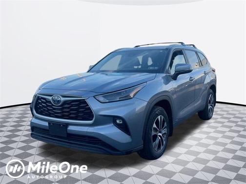 2023 Toyota Highlander Hybrid XLE
