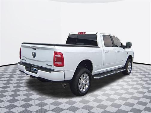 2023 RAM 2500 Laramie Crew Cab 4x4 6'4' Box