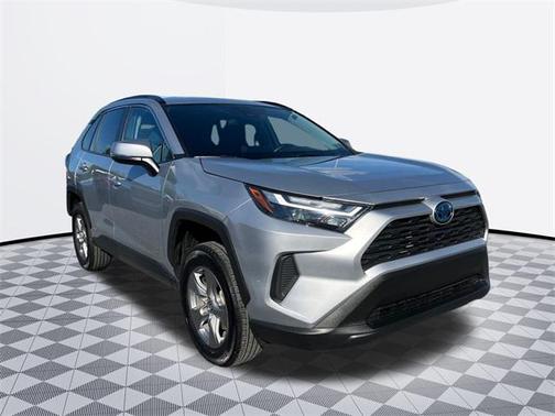 2024 Toyota RAV4 Hybrid XLE