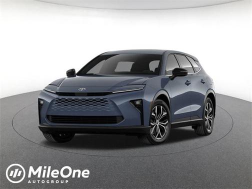 2025 Toyota Crown Signia XLE