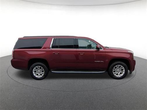 2017 GMC Yukon XL SLT