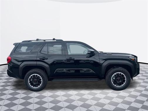 2025 Toyota 4Runner TRD Off Road