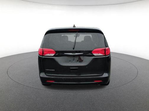 Brilliant Black Clearcoat 2023 Chrysler Voyager LX