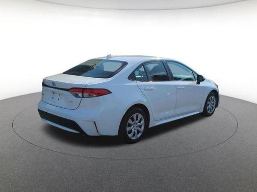 Super White 2021 Toyota Corolla LE