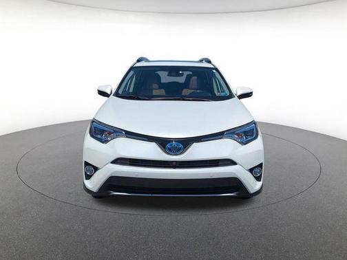 Blizzard Pearl 2017 Toyota RAV4 Hybrid Limited