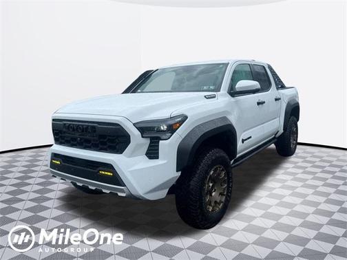 2025 Toyota Tacoma Hybrid Trailhunter