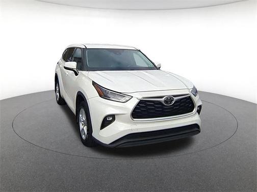 2021 Toyota Highlander LE