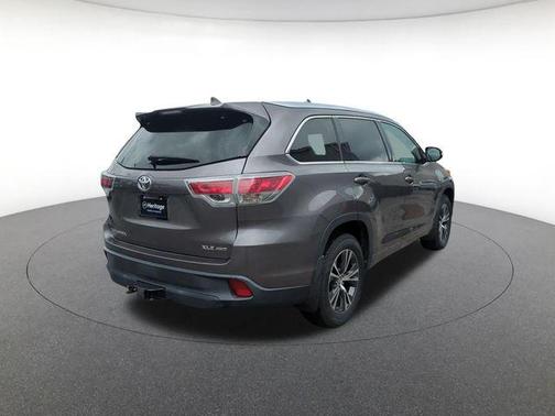 Predawn Gray Mica 2016 Toyota Highlander XLE