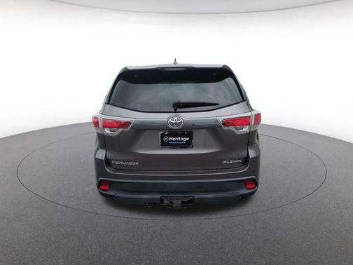 Predawn Gray Mica 2016 Toyota Highlander XLE