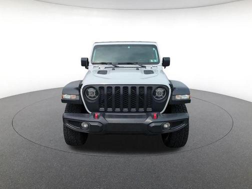 Bright White Clearcoat 2023 Jeep Gladiator Rubicon