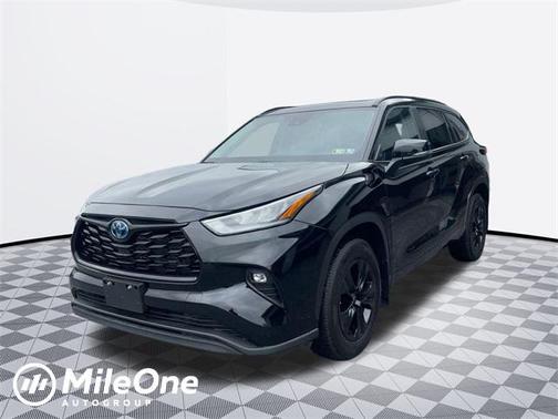 2024 Toyota Highlander Hybrid XLE