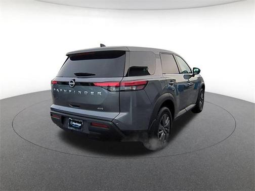 2024 Nissan Pathfinder S 4WD