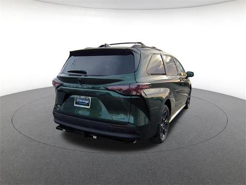 2025 Toyota Sienna Woodland Edition