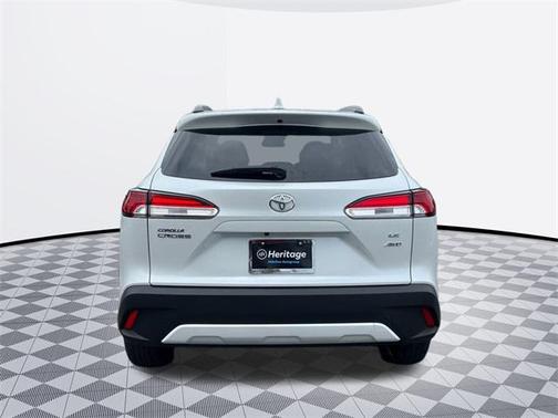 2023 Toyota Corolla Cross LE