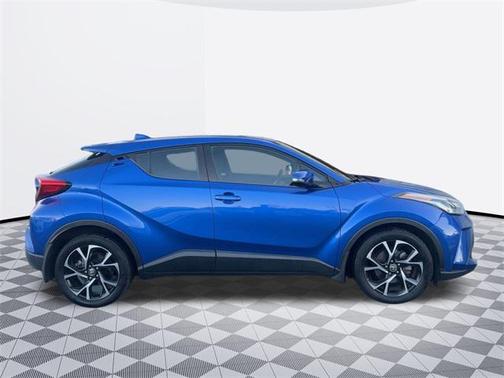 2021 Toyota C-HR XLE