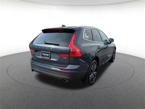 2021 Volvo XC60 T5 Momentum