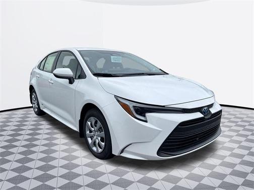 2025 Toyota Corolla Hybrid LE
