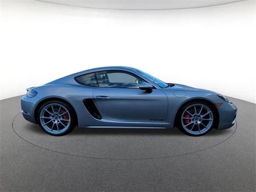 2025 Porsche 718 Cayman GTS 4.0