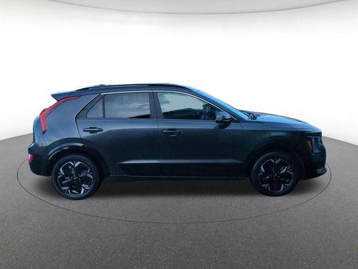 Graphite Gray 2024 Kia Niro EV Wind