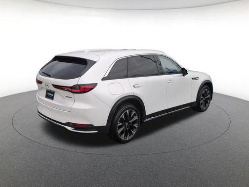 2024 Mazda CX-90 PHEV Premium